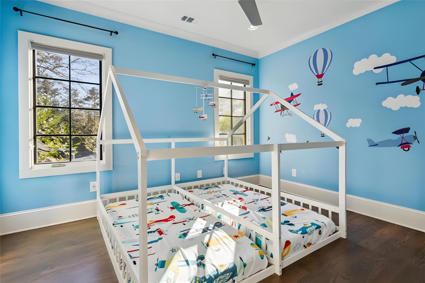 twin boys bedroom